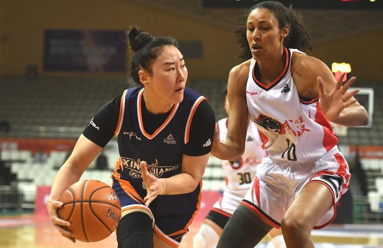 乐鱼体育登录入口-连场轰22+11！中国女篮31岁王牌大闪耀：宫鲁鸣重用新科助攻王？